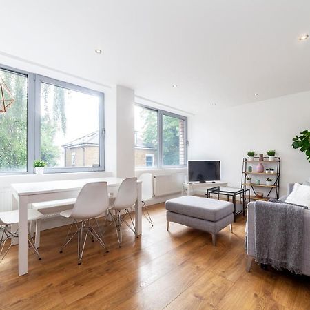 Ferienwohnung Modern And Bright 2 Bdr Flat In Clapham Common London Exterior foto