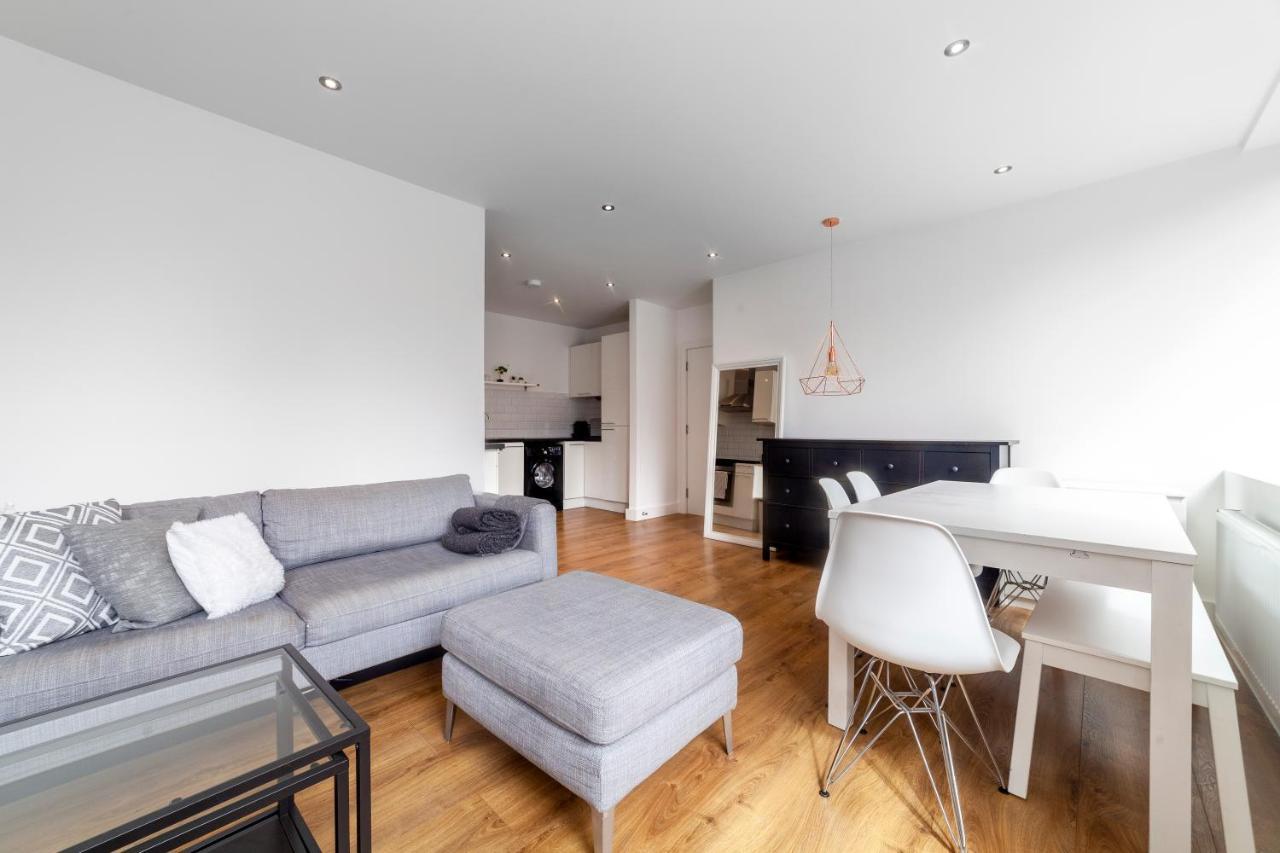 Ferienwohnung Modern And Bright 2 Bdr Flat In Clapham Common London Exterior foto